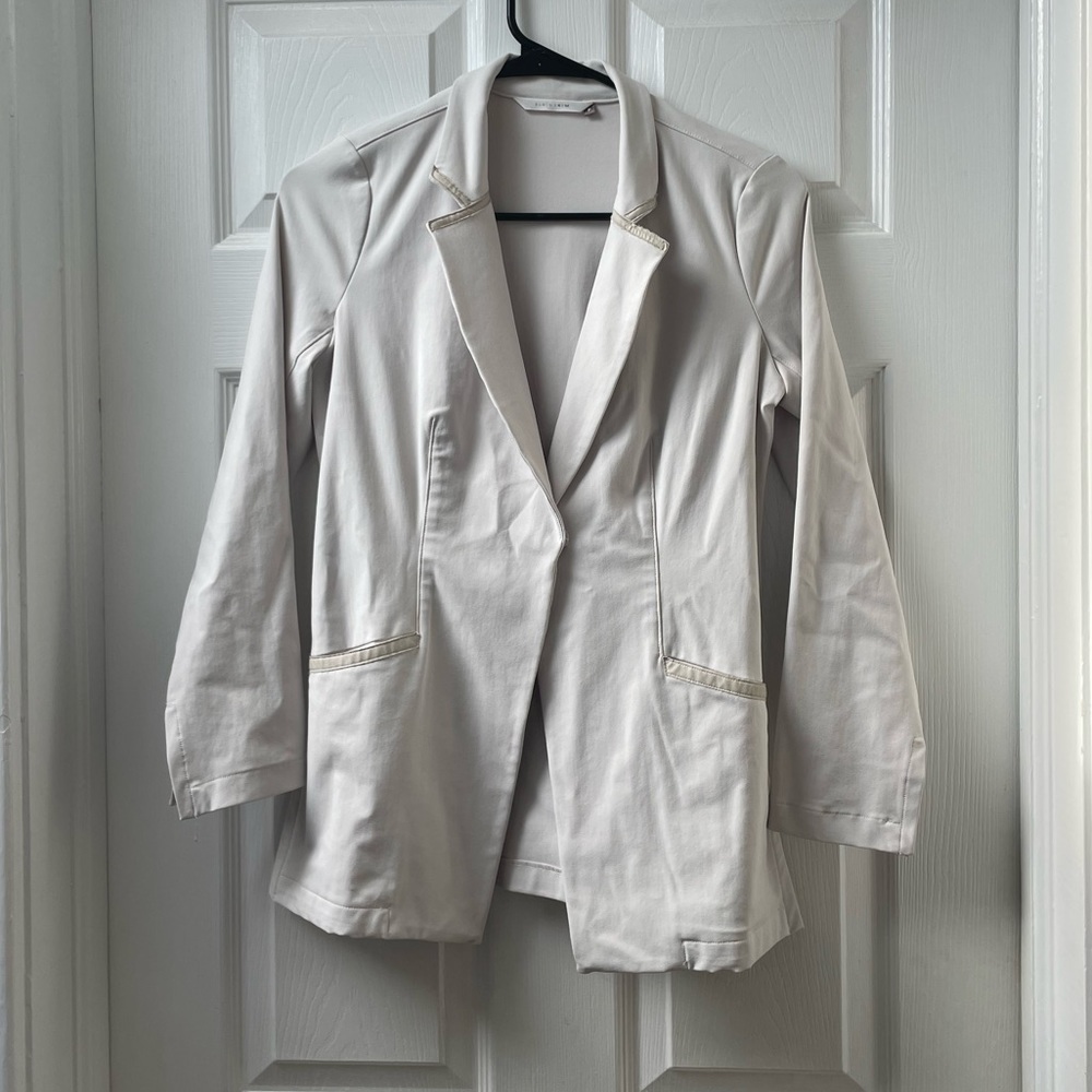 Elaine Kim Blazer